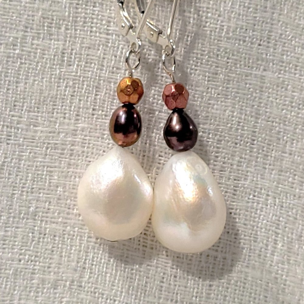 Baroque Pearl Earrings